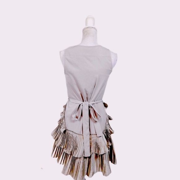 GAP Vintage Sleeveless Mini Dress in Grey/Taupe with Champagne Ruffles Size XS - Picture 3 of 10